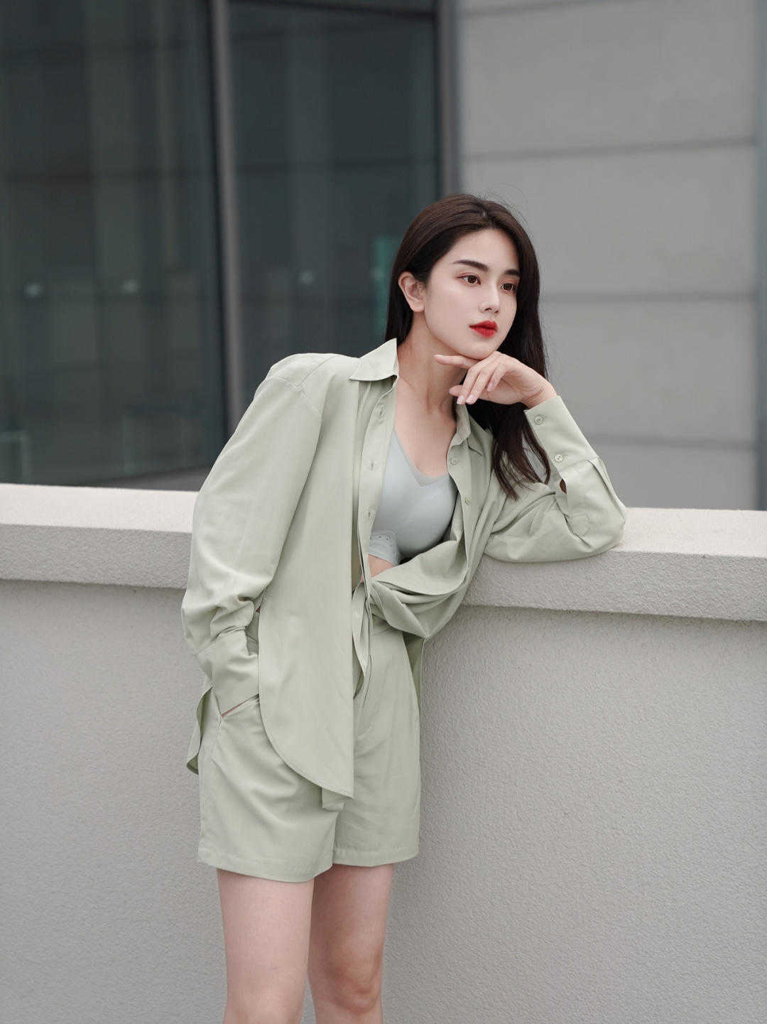 小姑娘|夏季想要变成气质女神,这几套衣服搭配方法,清新减龄又洋气