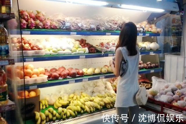 我妈|“姥姥,我想吃樱桃”,面对60一斤的樱桃姥姥的做法,被众人点赞