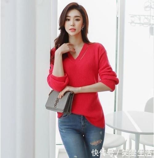 裤子 美女模特:修身牛仔裤,曲线迷人,随意搭配都是优雅女人味!