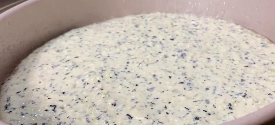 蒸糕|夏天黑豆多给家人吃，简单一做，养血乌发明目，家人常吃身体棒棒