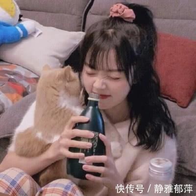 女生刚睡醒就有这“3行为”，颜值一定差不了，全占就捂嘴偷笑吧