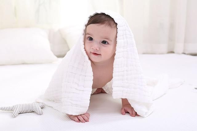 妈妈|宝宝多大开始认人？当有这4个表现的时候表示能认人了