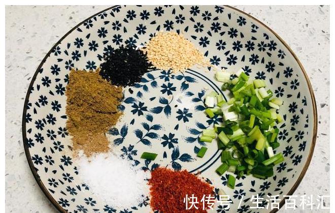 吃法|土豆别再炒着吃了,教你秘制新吃法,一次做一锅,家里孩子抢着吃