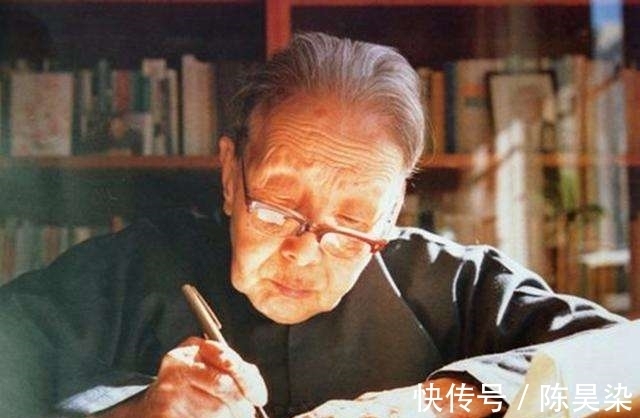 斯人独憔悴$为什么冰心会那么招文人讨厌?就连孙子都在墓碑上写“枉为人表”