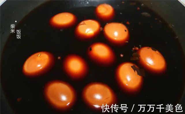白煮鸡蛋|晚上煮一锅，第二天早餐吃正合适，咸香入味，全家喜欢