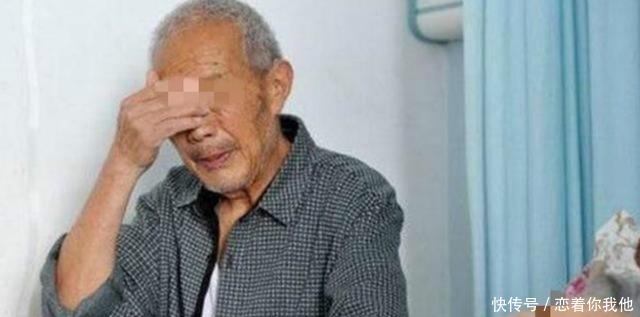 70岁老人被强送养老院，含泪告诉身边人：儿子和女儿真不一样