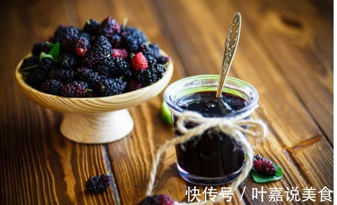 桑葚干|男人一旦过50，烟酒少碰，这些食物可以放开吃，营养极高还不贵