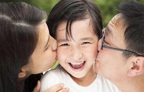 养育|母乳在显微镜下被放大1000倍,却毫无杂质,母乳养育的孩子更健康