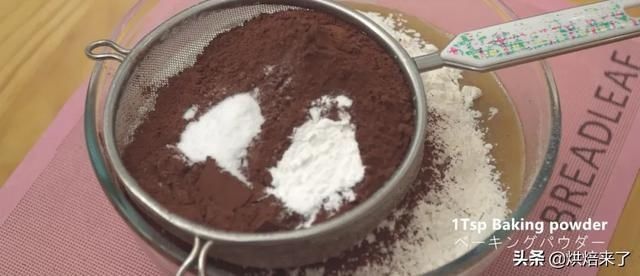 日本|绝了日本小哥做出以假乱真的海岛果冻蛋糕,网友我和猫都惊了