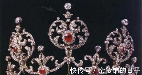 瓜路 新年就是要红！王室红宝石珠宝看起来！