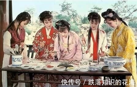 知心朋友#林黛玉小性,却有许多朋友;薛宝钗大度,却鲜有知心朋友,为何?