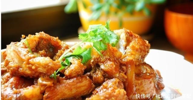 它是淡水鱼中的“极品”,四季都便宜,刺少肉嫩,孩子尤其要多吃