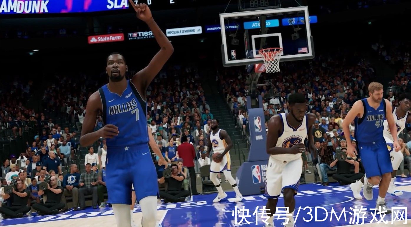 预告|《NBA 2K22》梦幻球队预告 各个时代超级巨星等你组队