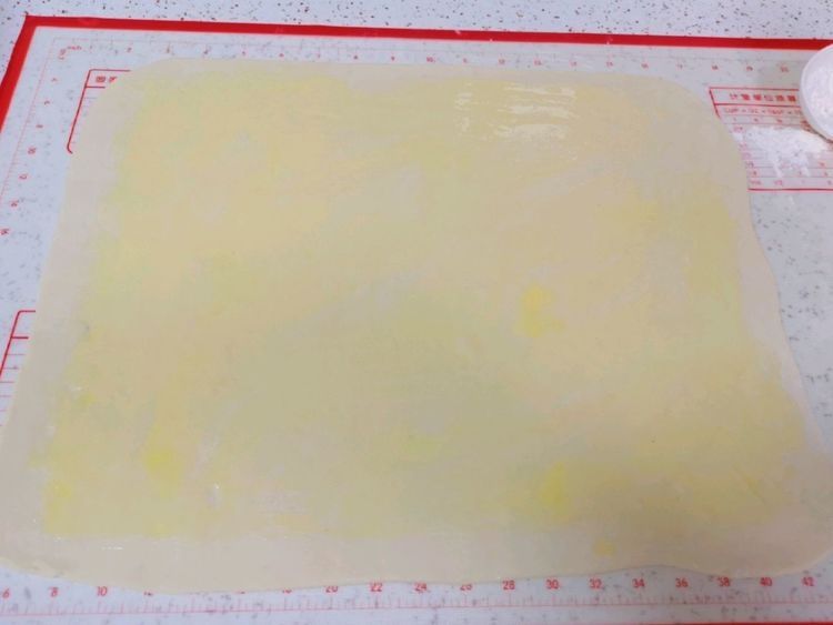 教你做家庭版的发面葱油饼,松软可口,比面包还好吃