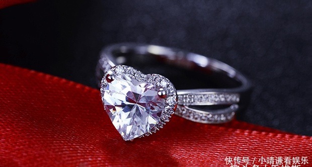 铂金|铂金戒指有哪些优势?当做婚戒合适吗?