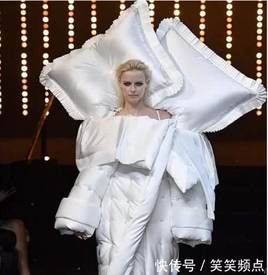 想要|给你一万块,让你选择穿下面的一件衣服,你会想要穿哪一个?