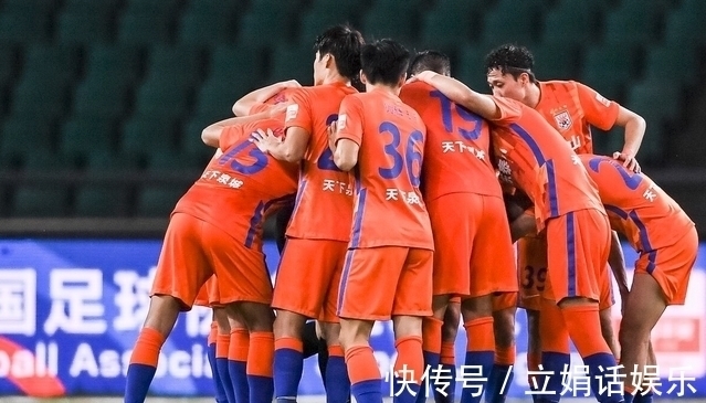 金敬道|2-1!中超4冠王狂飙,诞生13年神迹,4大主力却倒下,李铁要头疼