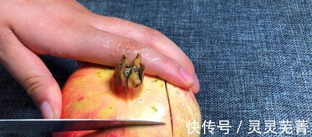 石榴籽|才知道，石榴上有一个小开关，勺子轻轻一敲，石榴籽自动马上脱落！