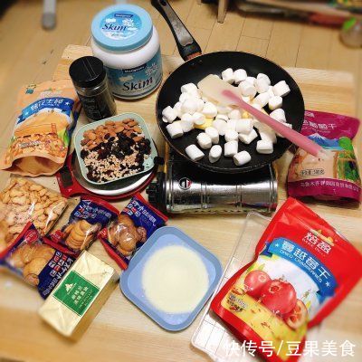 棉花糖|百吃不腻的雪花酥和奶枣来了