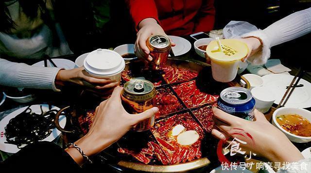 胡萝卜|请朋友来家里吃饭，花180做6道菜，餐馆几百元都下不来，太实惠了