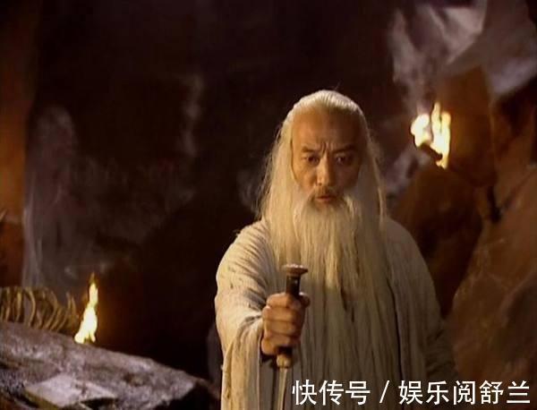 弟子@乔峰三大弟子,一个天下第一,一个吊打天下第一,一个成为剑魔