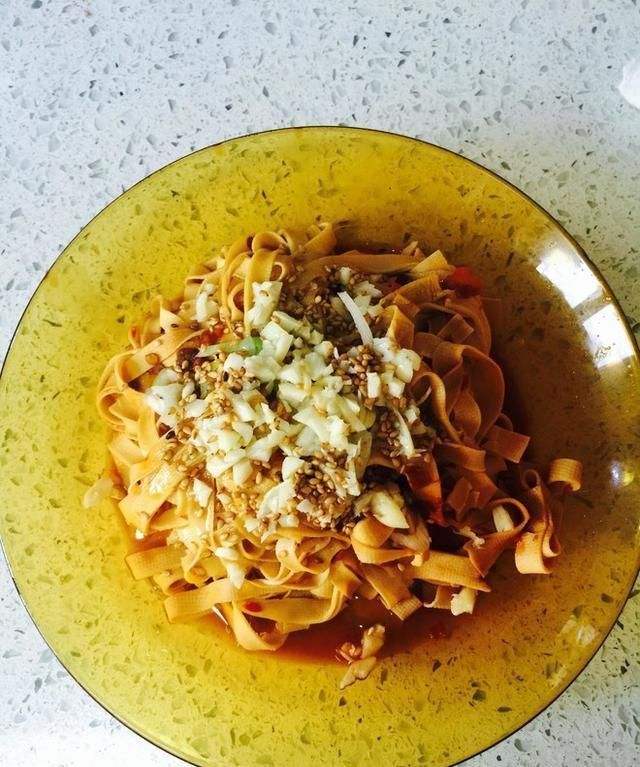 适量|几块钱就能搞定一顿,手把手教你豆腐皮的10种美味做法!