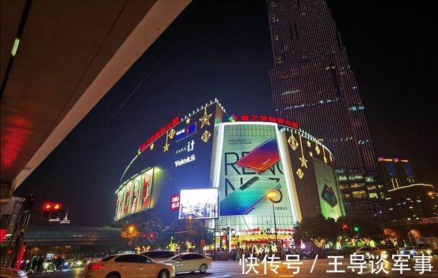 双十一|为啥今年大量商铺倒闭,而餐饮店,房产中介和药房却开了满大街