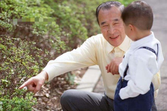 名字|爸爸姓柳，妈妈姓夏，宝宝起名“柳夏”，爷爷：你倒过来念下