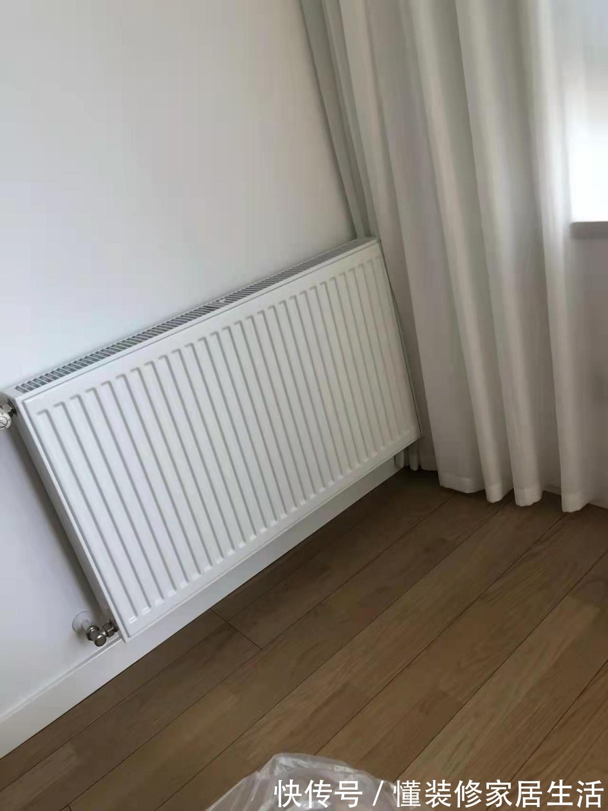 地暖|新房装了暖气片,听工程师建议敲掉地板,果断换地暖