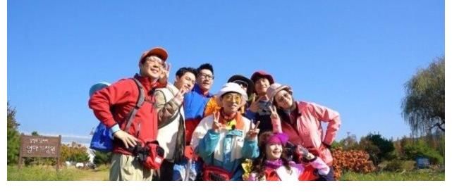 演員張赫出擊《RM》，20年知己的金鐘國立馬迎接