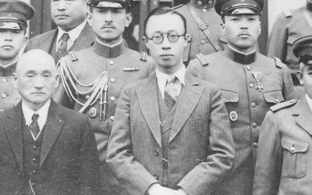 婉容|清朝末期,溥仪亲手杀掉自己的孩子,是一种什么样的心理呢?