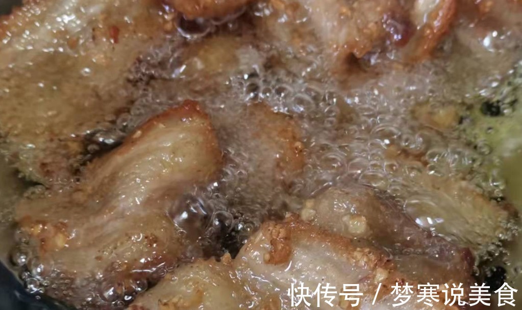 无法超越的五花肉下酒菜，香而不腻，做法简单，一口一块真过瘾
