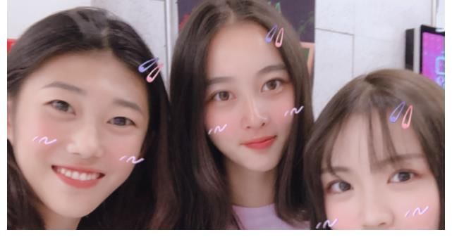 夺冠|杨倩夺冠后有多火？白敬亭送祝福 清华为她征婚 母亲买菜被围观