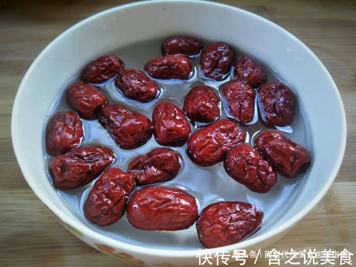 痛经|女人常喝这汤,30岁宛若少女,暖宫驱寒治痛经,喝一次才五块钱