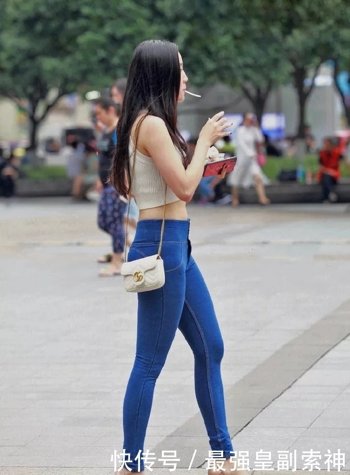 时尚|女生就是要美丽,高跟鞋轻松增添时尚气质