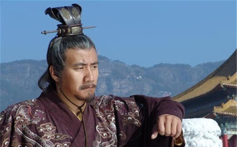 功臣|朱元璋宴请功臣,桌上摆3道珍馐,刘伯温喝住徐达别吃