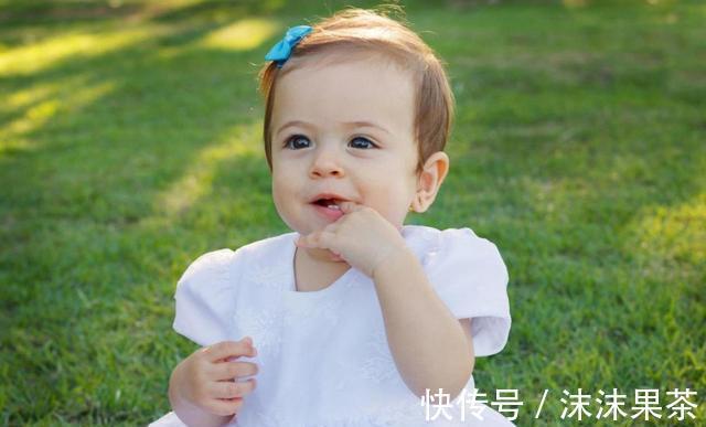 口欲|宝宝不管拿到什么都爱往嘴里塞为啥?背后隐藏着心理暗示,你要懂