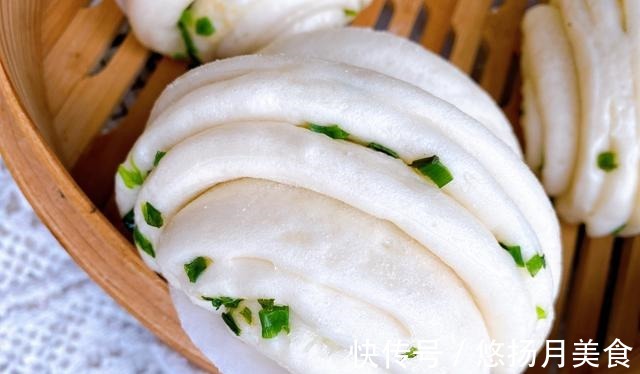 葱卷怎么做好吃掌握3点,葱香浓郁不发黄,柔软筋道,凉了不硬!