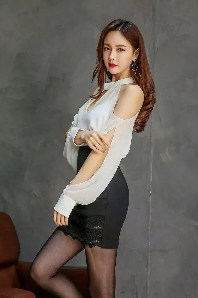 女性|高跟鞋时尚穿搭,轻松让女性穿出高品位