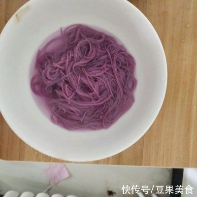 比点外卖还快，这道快手菜灵魂干拌面你一定要学会