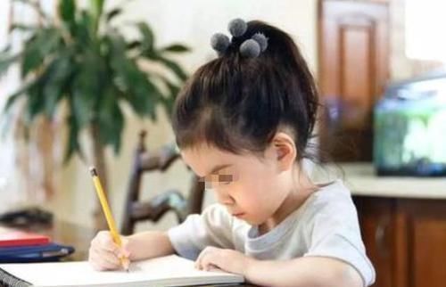 对孩子|孩子大脑发育一生只有3次高峰期,抓住一次也不错,家长不妨看看