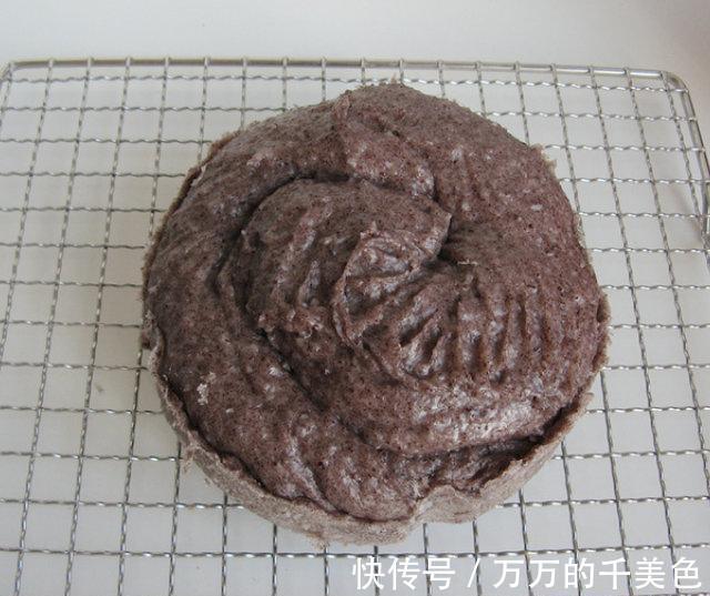 面点机|黑米发糕，手不沾面就能完成，简单快速，营养又美味，家人抢着吃