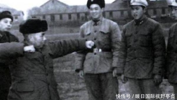 他是张国焘的警卫员,武艺高强少有敌手,