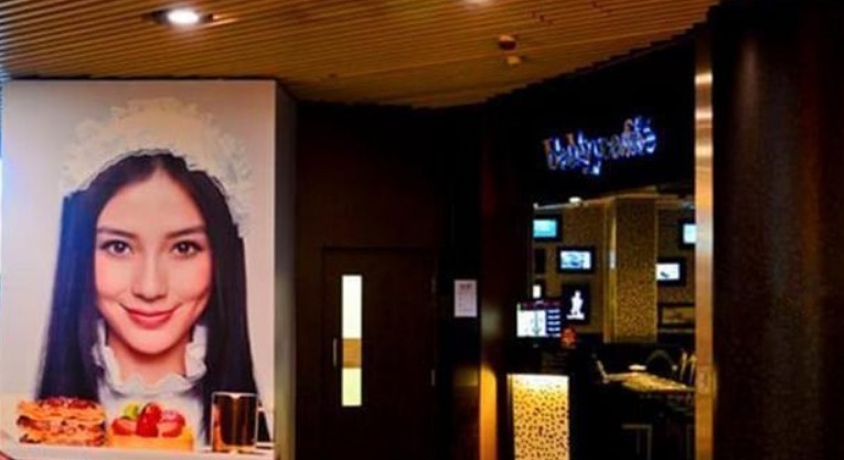 b為何陳赫鄭愷開的火鍋店熱火朝天，baby開的店卻無人問津太現(xiàn)實