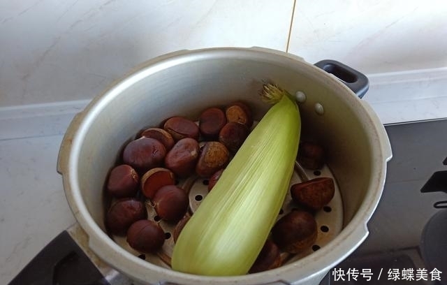 不要再吃糖炒栗子了!教你如此做,10分钟出锅,无糖不油不上火