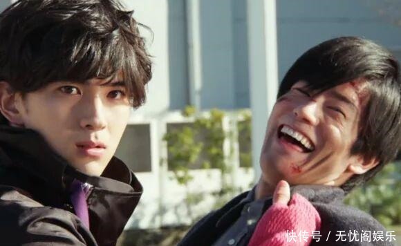 假面|《假面骑士EXAID》虾饺上演颜艺大秀,他为何转变如此之大