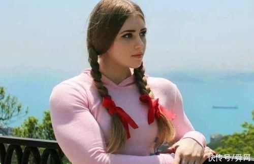 拉伸|世上最“壮”的女人,脱下外衣一身肌肉令人羡慕,现如今的她还是单身