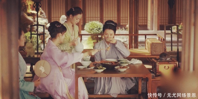 吃饭剧照|“菜不摆三,筷不成五,席不成六”是什么意思?古人的智慧真深奥