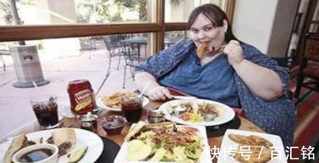 皮埃尔|世界上最胖的女人:体重1450斤,嫁给高富帅,并生下了两个孩子