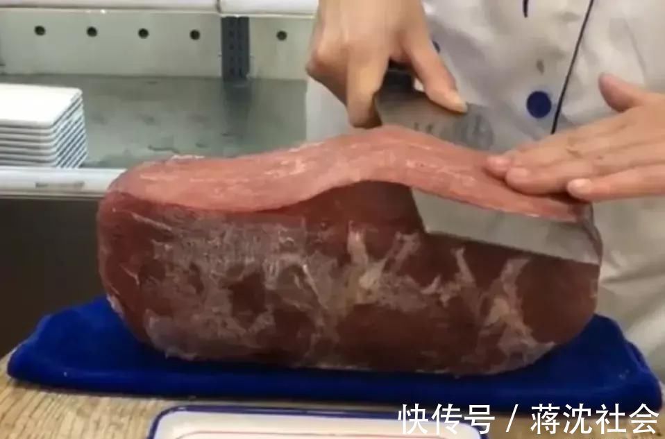 刀工|五星级厨师刀工到底有多强？切牛肉就像纸一样薄，网友：灯影牛肉
